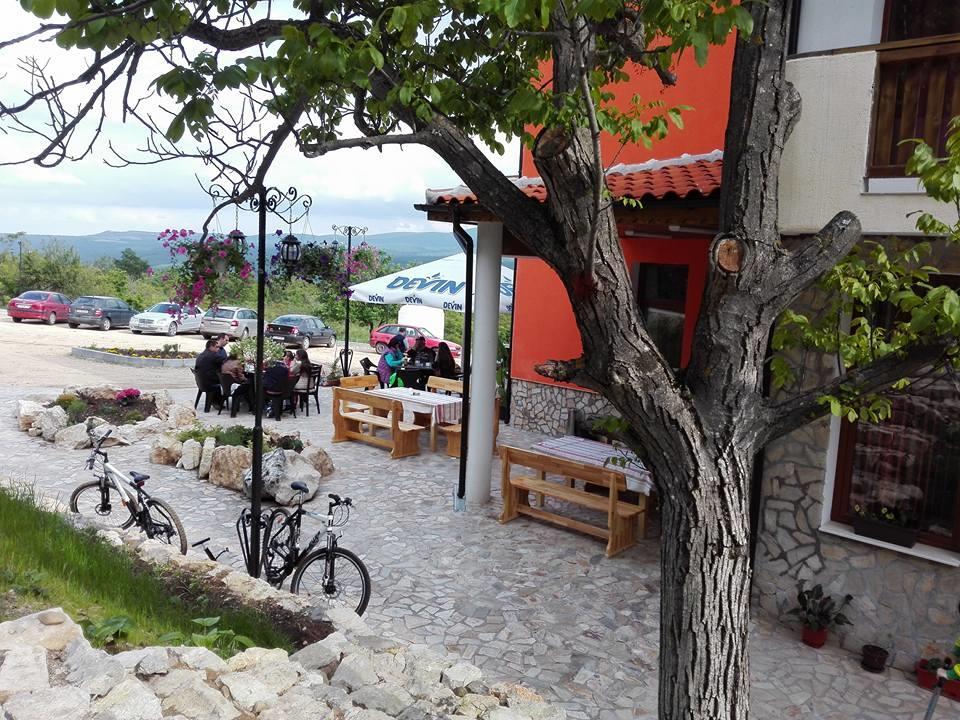 Complex Magura Hotel Rabisha Exterior foto